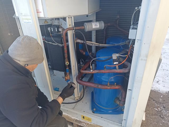 Kosmetyka chiller Carrier 80 kW