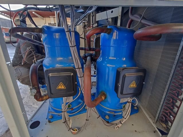 Sprężarki chiller Carrier 80 kW