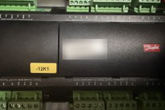 Sterownik Danfoss MCX w chillerze: diagnostyka wejść i wyjść