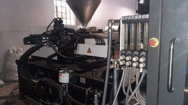Serwisowany układ chłodzenia formy wtryskowej