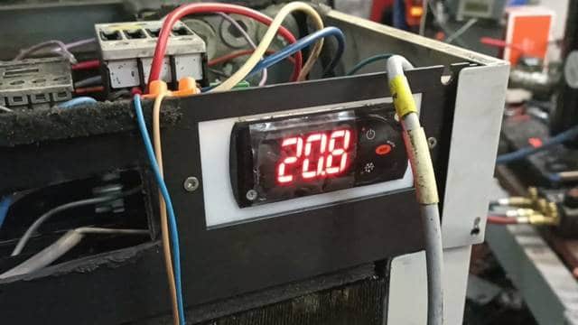Chłodzenie oleju hydraulicznego, chłodziarka oleju w zakładzie
