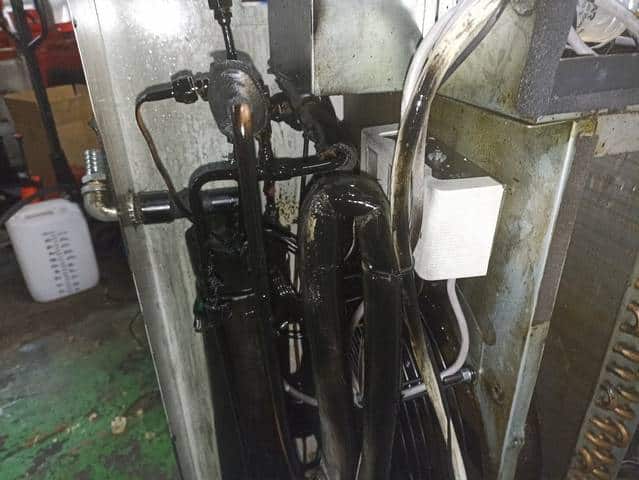 Modernizacja chłodziarki oleju DAIKIN