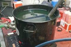 Podgrzewanie oleju hydraulicznego podczas testu chłodziarki oleju