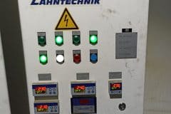 Panel duotemp, cztery niezależnie regulowane obwody temperatury (KK1 do KK4).