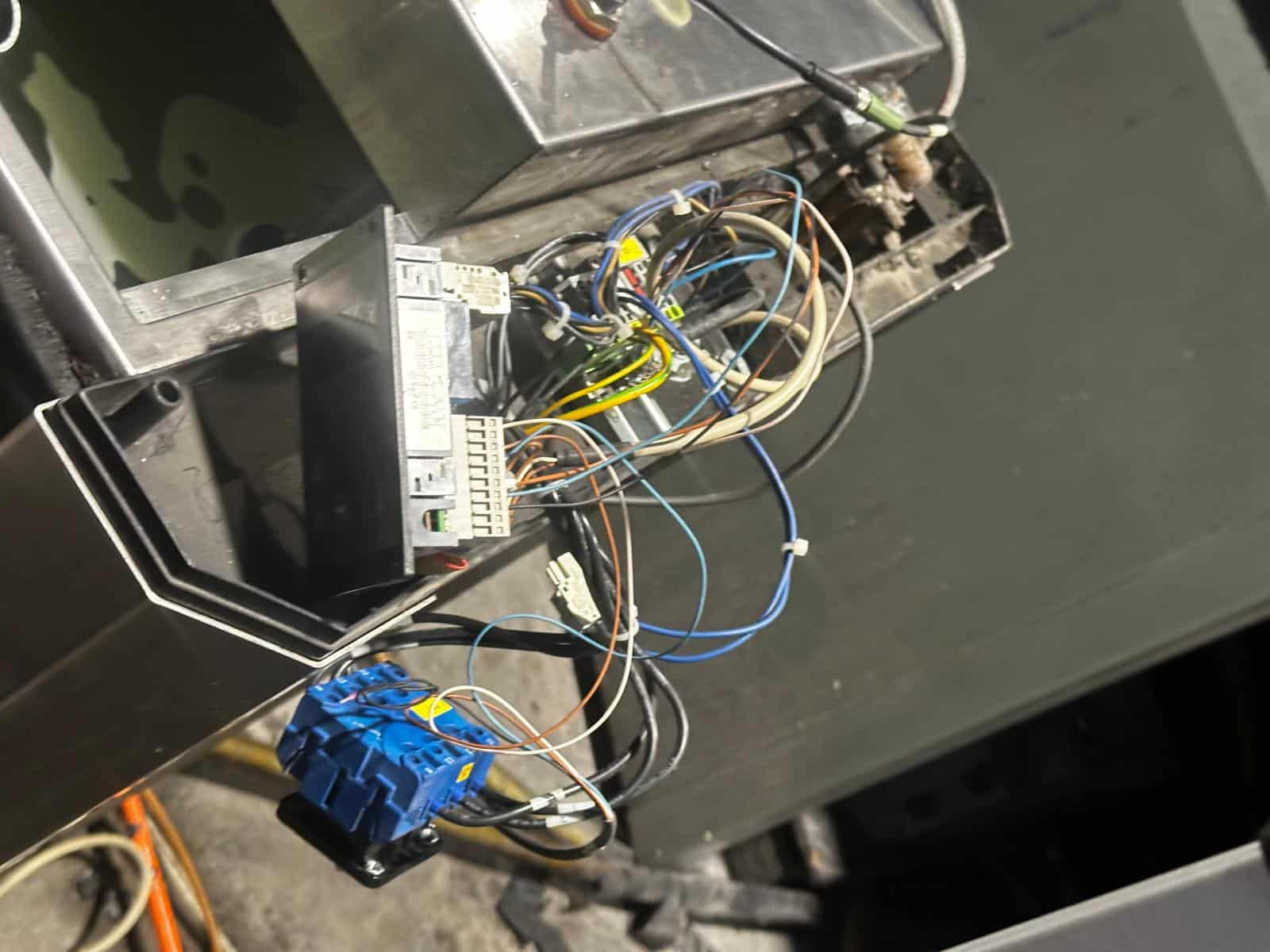 dd541260-7234-4015-afad-46cd4008ffe0