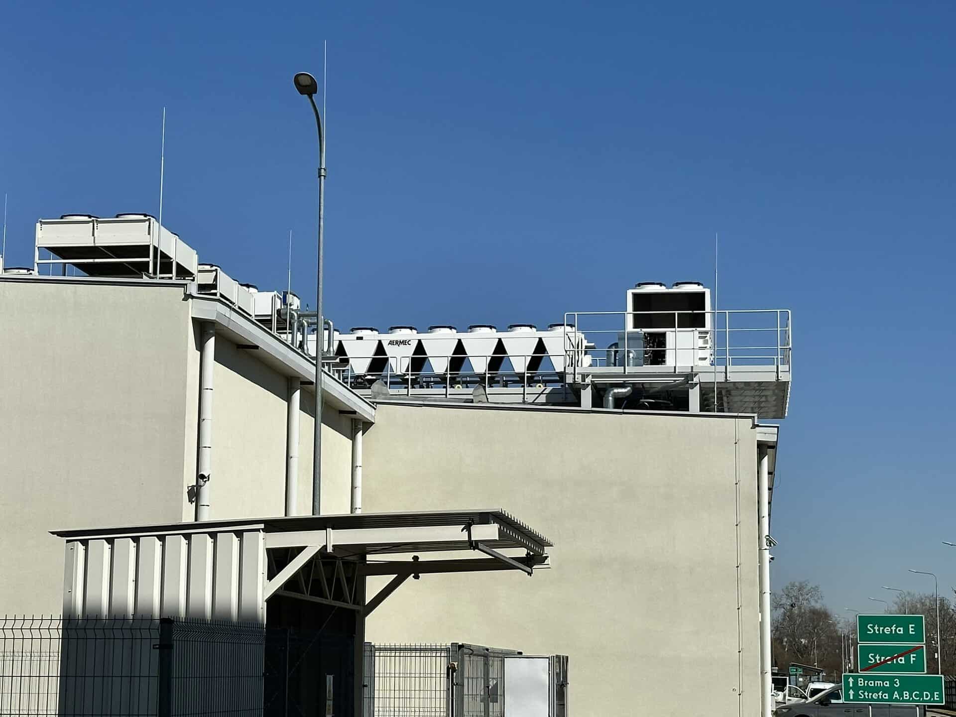 Nowy chiller przemysłowy