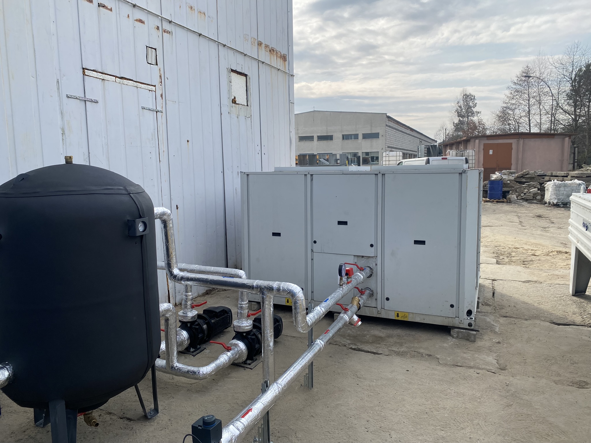 Chiller chłodniczy marki Carrier