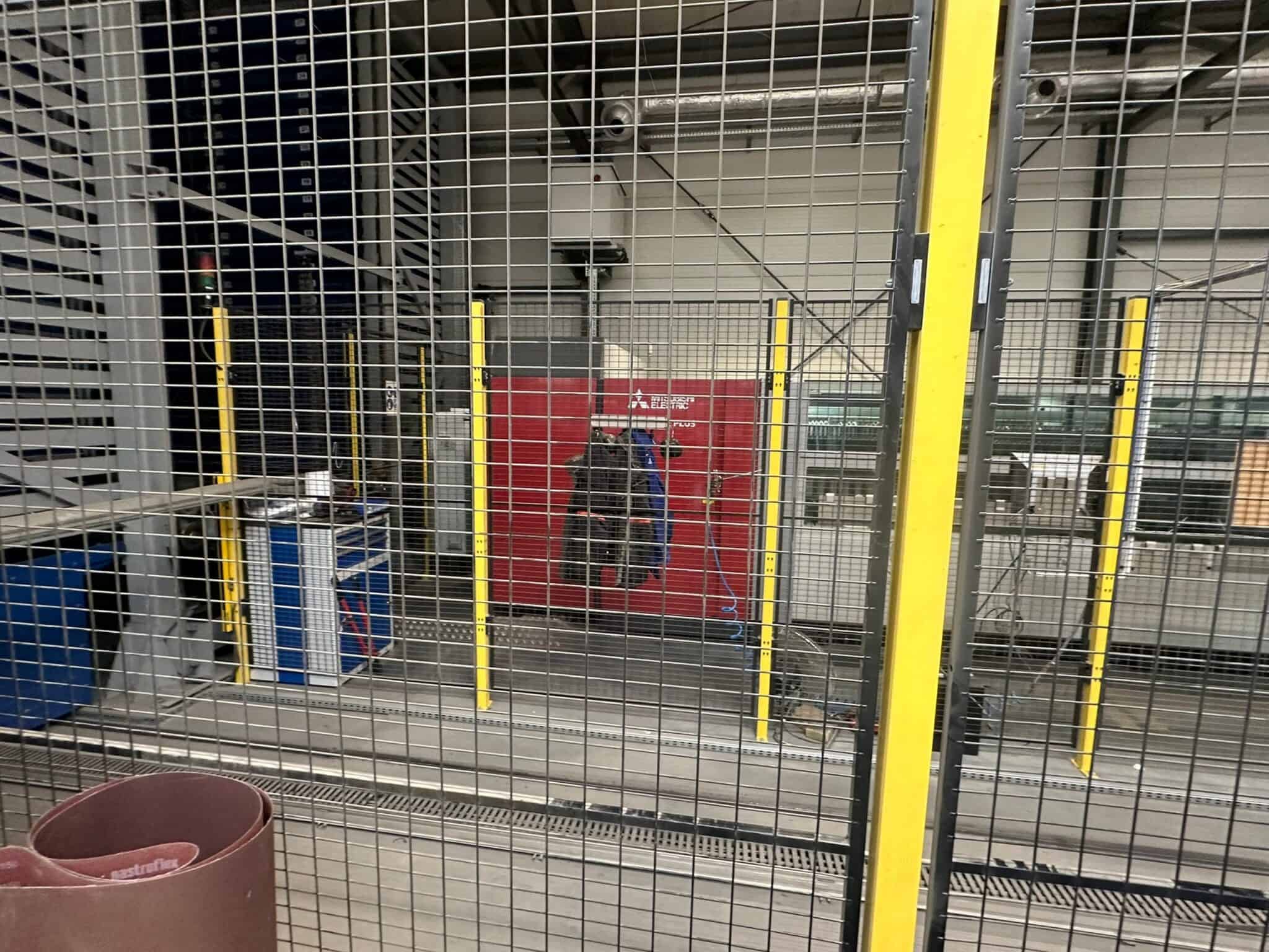 Chiller KLH Omega T chłodzi laser CNC Mitsubishi