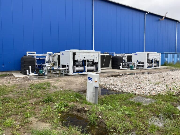 Instalacja wody lodowej w zakładzie